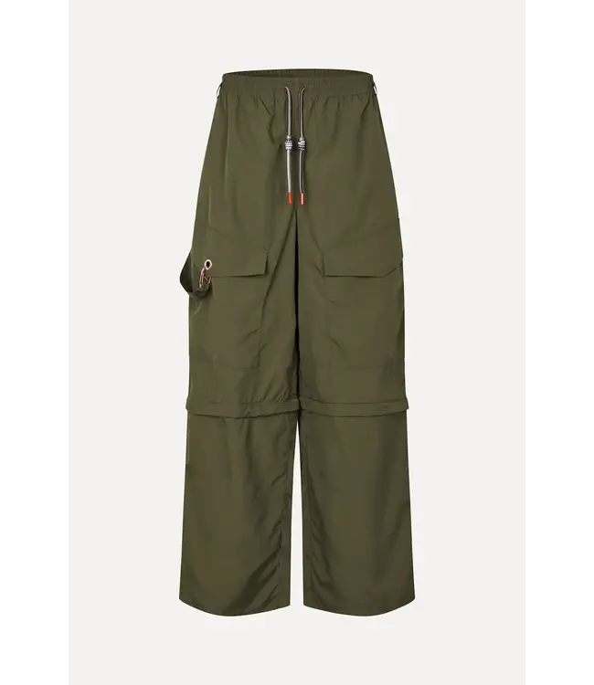 Stine Goya Bungee Tech Zip-Off Pants Olive Night