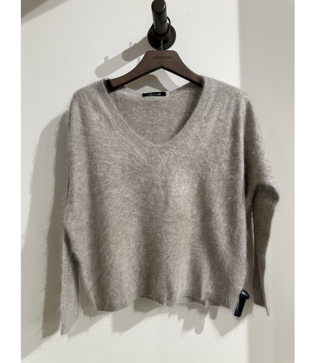 Absolut Cashmere Soeli fluffy cashmere chestnut