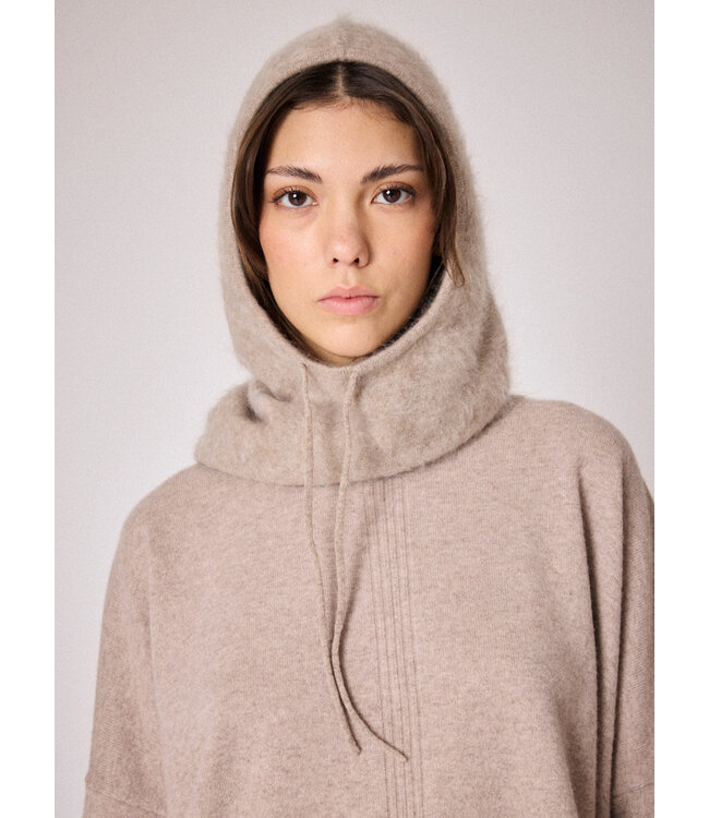 Absolut Cashmere Amada chestnut Balaclava fluffy cashmere