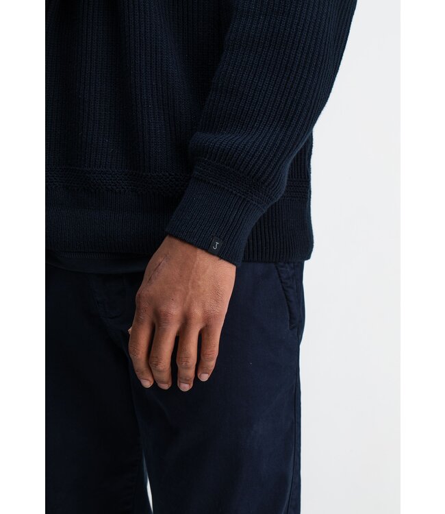 Butcher of Blue Galway LS Alaska blue