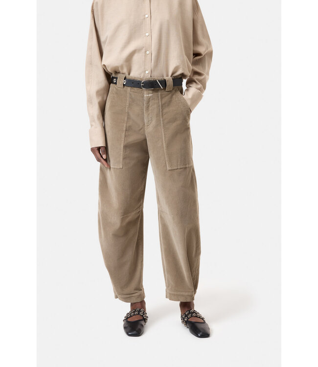 Closed Rhannon 911 Clay Beige