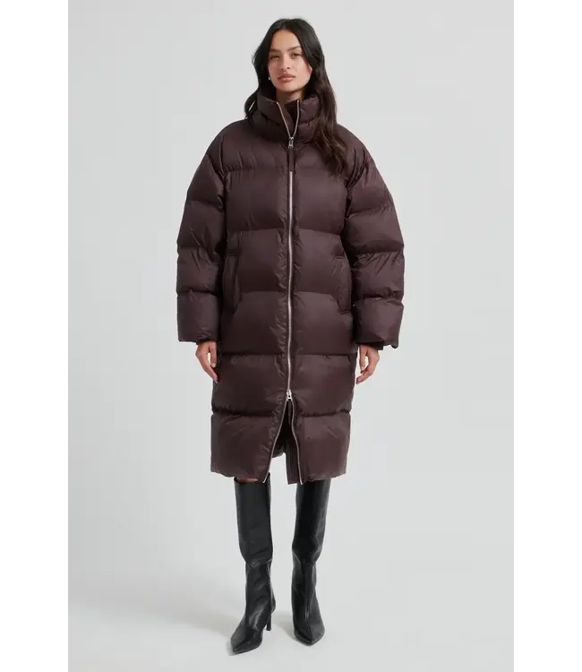 Second Female Riya Long Puffer Jacket Chocolate Plum