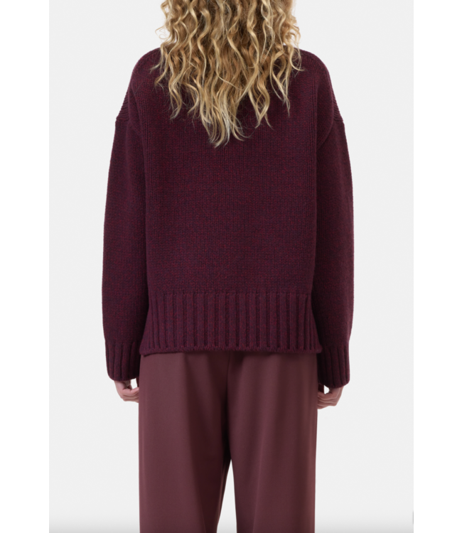 Closed Rolli Longsleeve 856 Dark Raisin Red