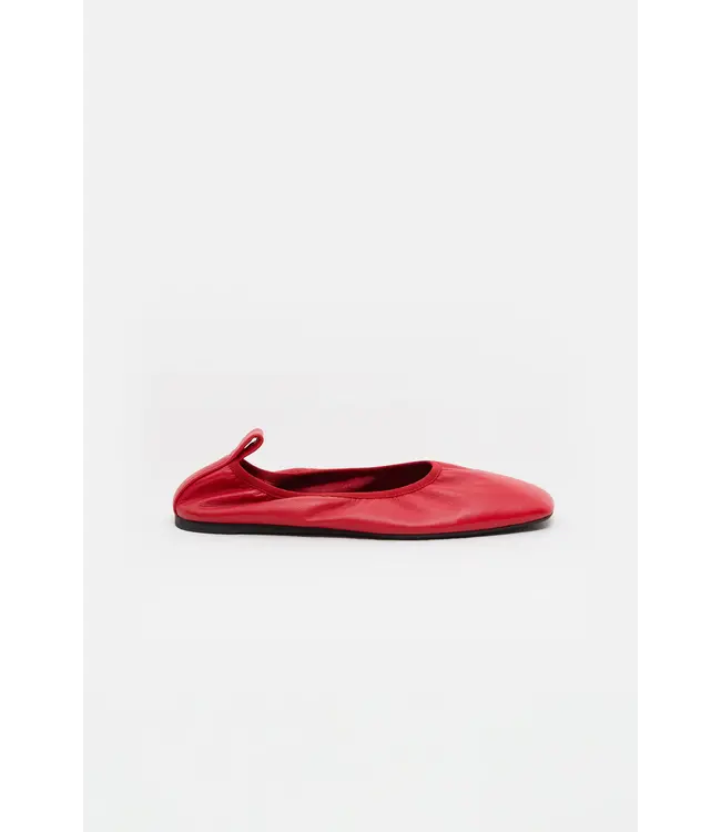 Closed Ballerinas closed red
