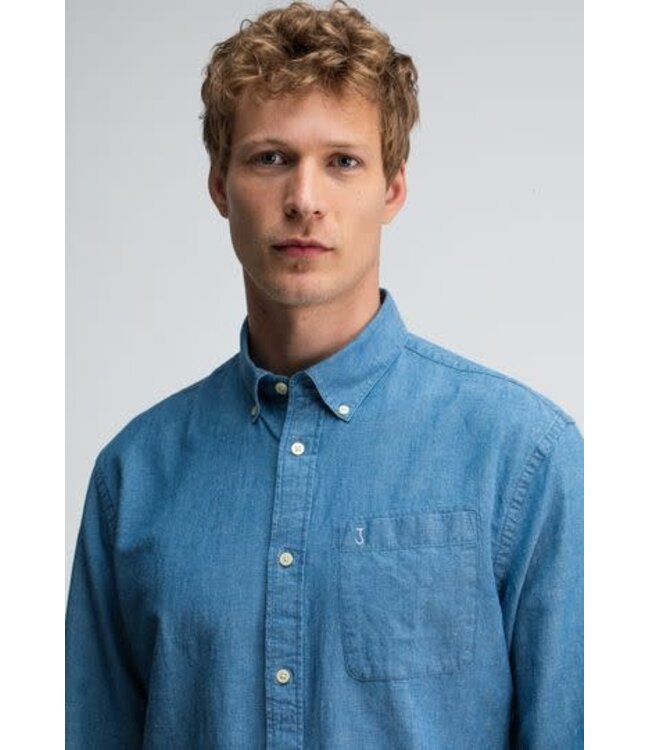 Butcher of Blue Aidan Chambray Shirt lagoon blue