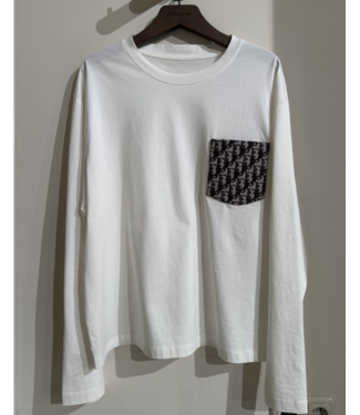 attire Longsleeve White