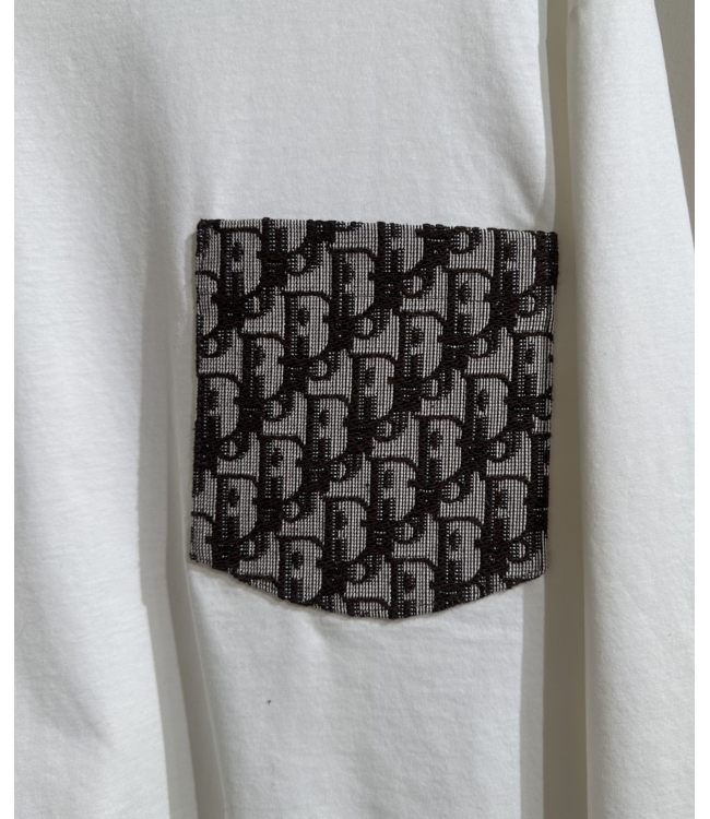 attire Longsleeve White