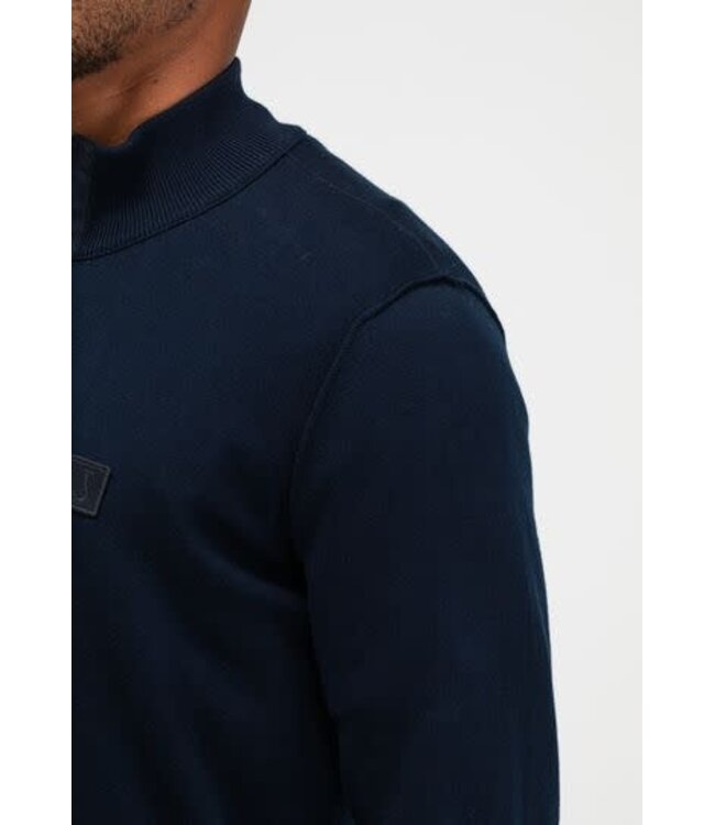 Butcher of Blue Clifden co half zip Alaska blue