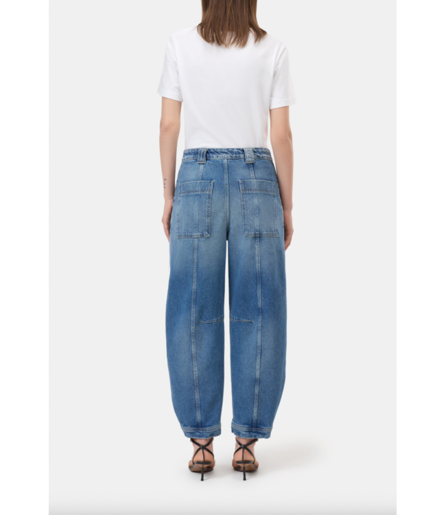 Closed Rhannon MBL Mid Blue