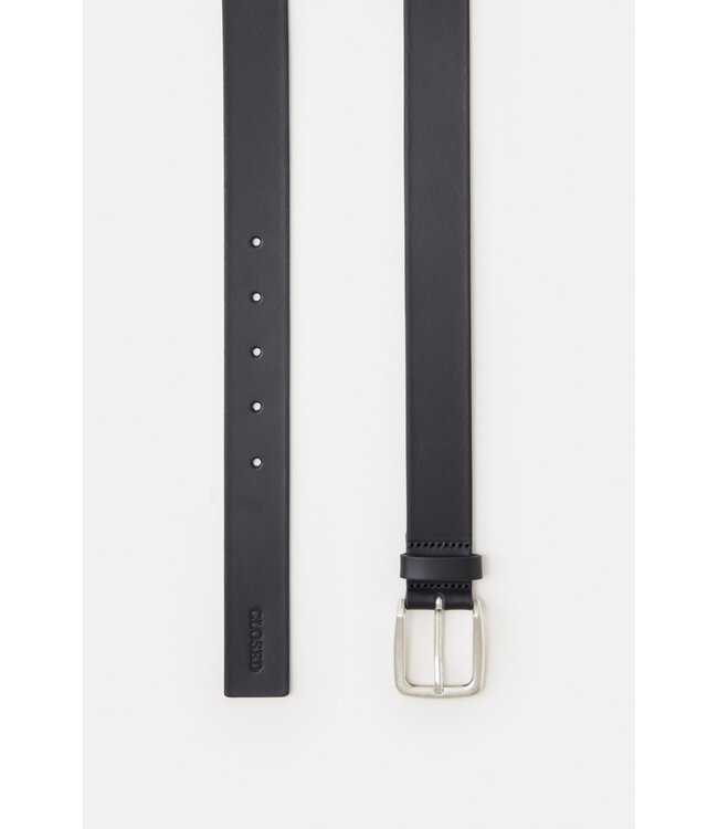 Closed Leather belt Matt black