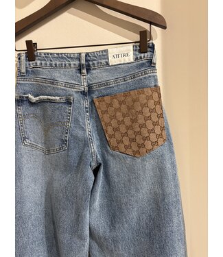 attire Barrel Jeans