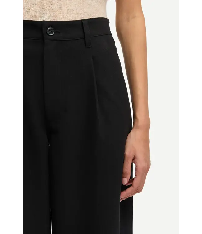 Samsøe Samsøe Saharper pleat trousers black