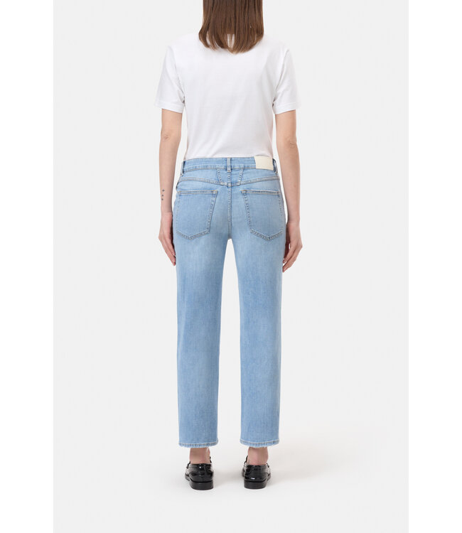 Closed Mira-X LBL 03P-4T