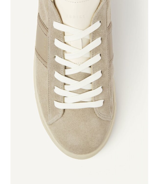 Nubikk Jase Morris mist Comby