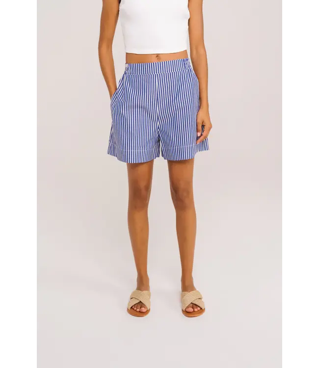 Sacrecoeur Collection Lilo marine embroidered short blue