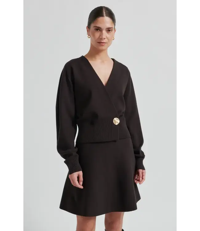 Second Female Saria wrap knit chocolate torte