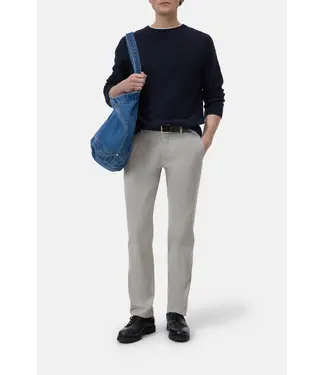 Closed Clifton True 123 mud grey