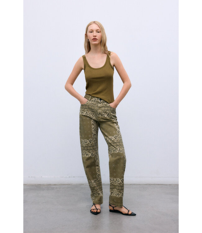 The New Society Yucca Tee Earthy Olive