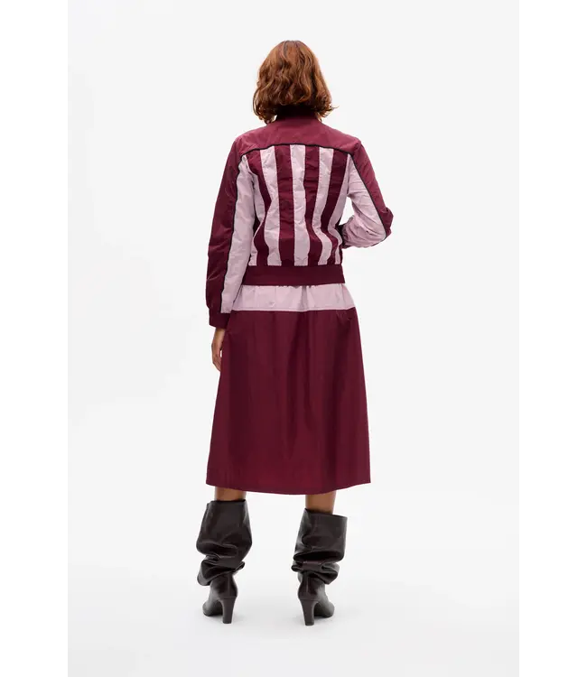 Baum und Pferdgarten Siella pink sienna