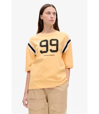 Baum und Pferdgarten July tee buff orange