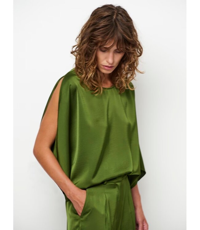 Dante 6 Risette flowing satin top