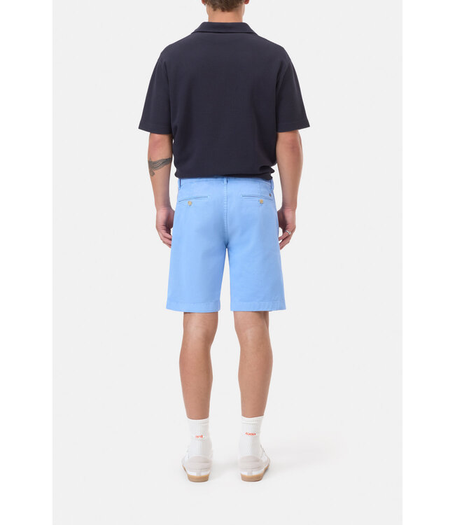 Closed Classic chino shorts  sky blue
