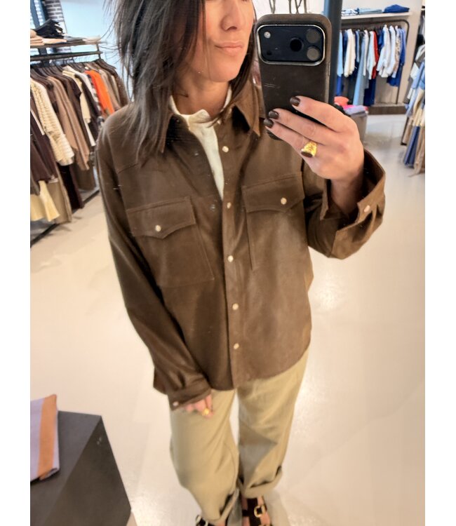 Alter Ego havana goat seude dark brown coffee