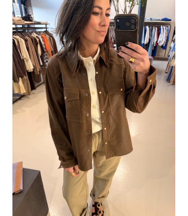 Alter Ego havana goat seude dark brown coffee