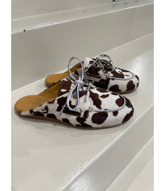 Posa Boat Loafer Mule Animal Cow