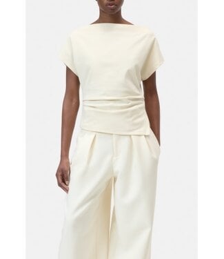 Closed Off shoulder top cream