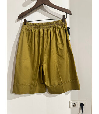 Devotion Moon Shorts  khaki