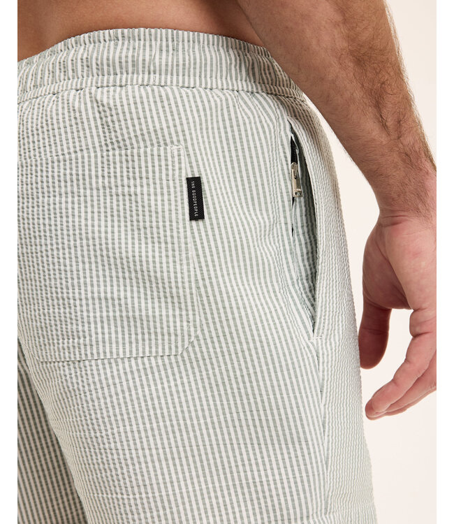 The GoodPeople Hybrid short green  white