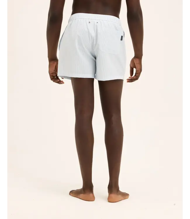 The GoodPeople Hybrid short light blue white