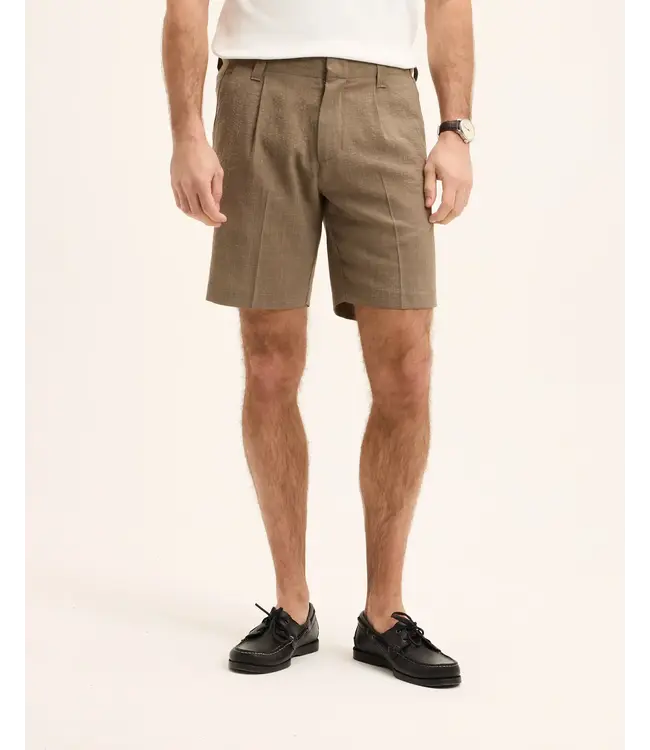 The GoodPeople Hart short earth