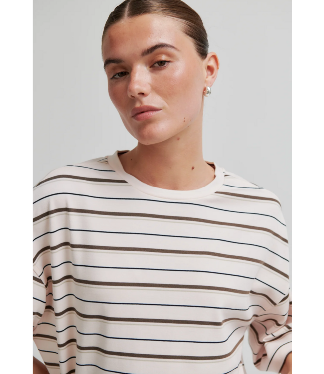 Second Female Missie tee Crystal Pink