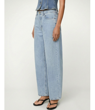 Lois Dali Bleach Frayed