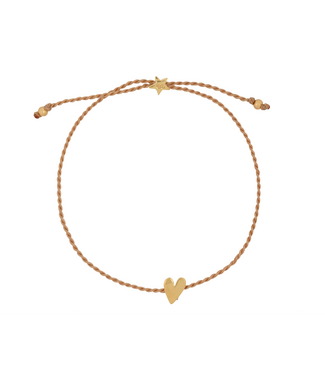 Betty Bogaers Copy of Hammered Heart Stud Earing Gold