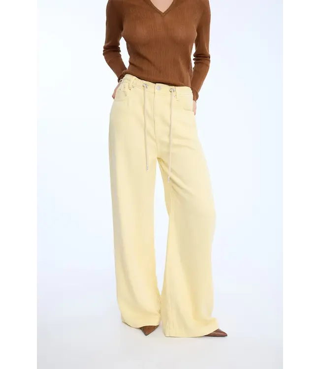 Munthe Obey pants lemon