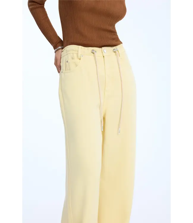 Munthe Obey pants lemon