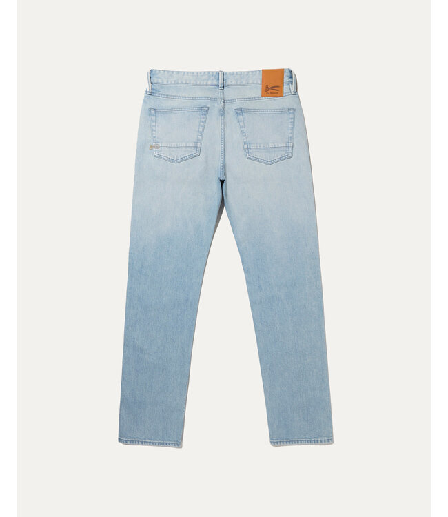 Denham Ridge c 0331 light blue