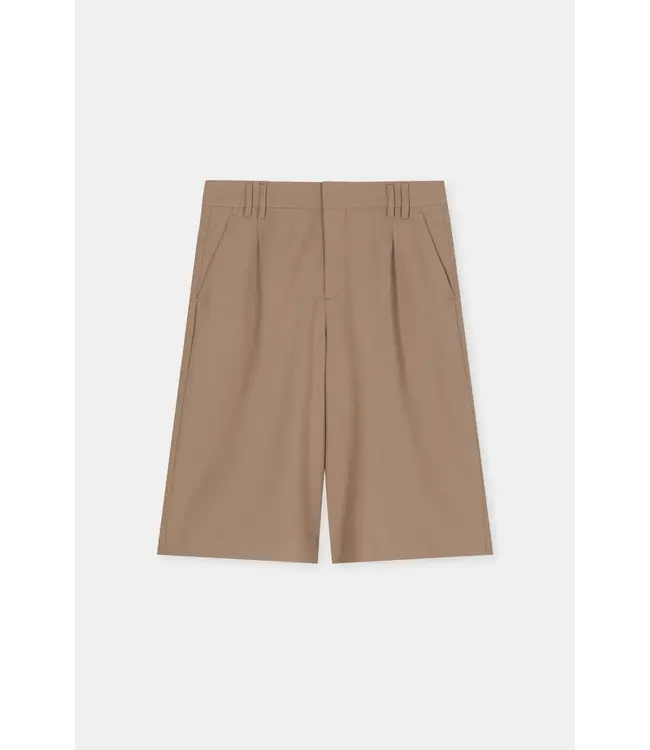 Closed Bermuda Shorts 939