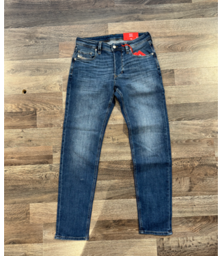 Diesel 1986 LARKEE-BEEX 0KIAL mid light