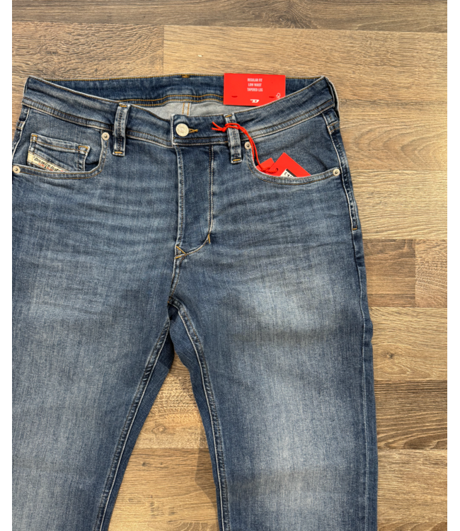 Diesel 1986 LARKEE-BEEX 0KIAL mid light
