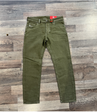 Diesel 1986 LARKEE-BEEX 0QWTY Olive