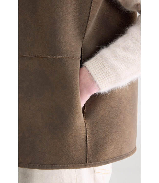 Bellerose Elinor Shearling Sleeveless Jacket Mocca