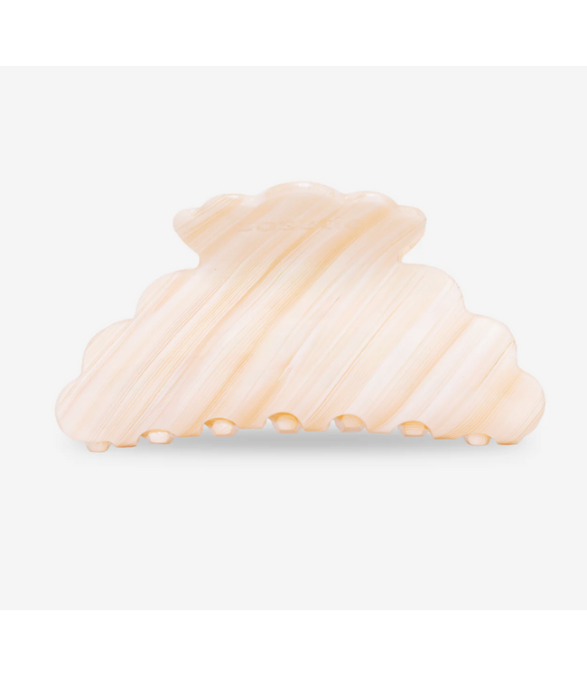 Cloude Macadamia