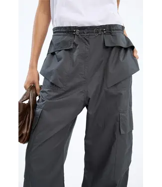 Munthe unform balloon pants chorcoal