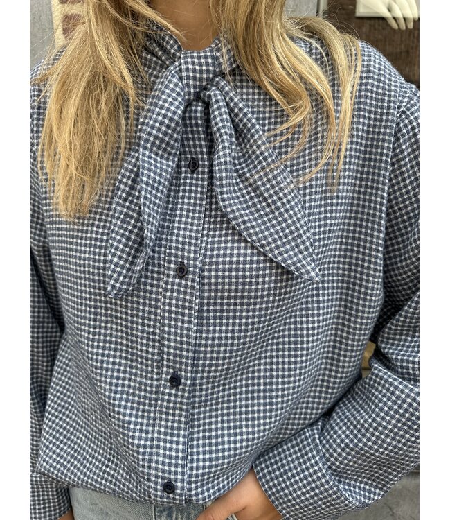 Sacrecoeur Collection Charlie Scarf Shirt Mike Blue