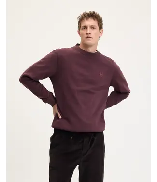 The GoodPeople Lommy sweater bordeaux