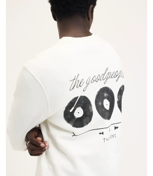 The GoodPeople Laurent artwork sweater off white